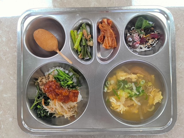 2026.4.15 급식사진/수제화분요거트